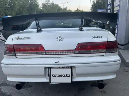 Toyota Mark II 1998 года за 2 300 000 тг. в Алматы – фото 4