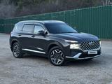 Hyundai Santa Fe 2021 года за 15 200 000 тг. в Петропавловск – фото 2