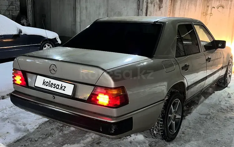 Mercedes-Benz E 230 1988 года за 1 500 000 тг. в Алматы