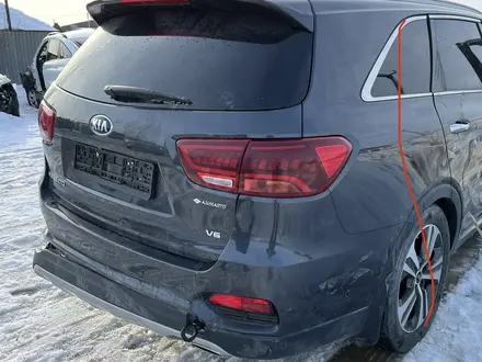 Kia Sorento 2020 года за 4 700 000 тг. в Актобе – фото 2