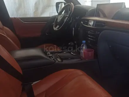 Lexus LX 570 2015 года за 36 500 000 тг. в Алматы – фото 9