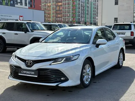 Toyota Camry Elegance 2020 года за 10 700 000 тг. в Астана