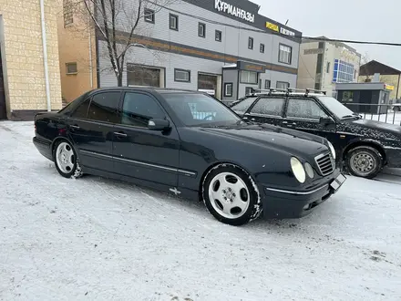 Mercedes-Benz E 430 2001 года за 5 555 555 тг. в Атырау – фото 19