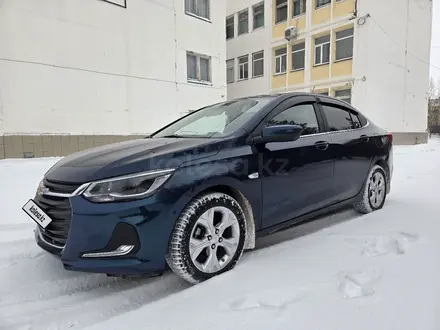 Chevrolet Onix 2023 года за 5 800 000 тг. в Костанай – фото 2