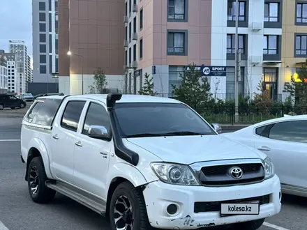 Toyota Hilux 2010 года за 6 800 000 тг. в Астана – фото 4