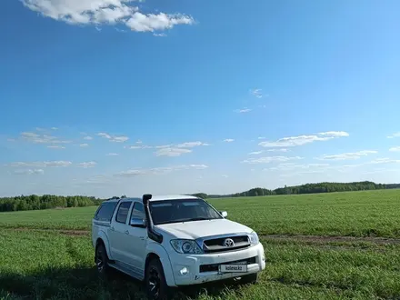 Toyota Hilux 2010 года за 6 800 000 тг. в Астана – фото 2