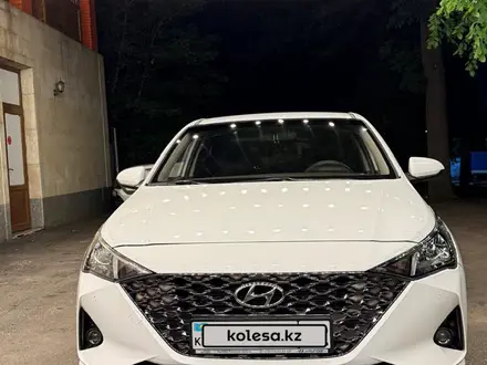 Hyundai Accent 2021 года за 7 000 007 тг. в Алматы