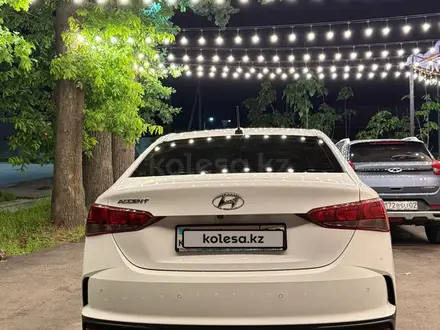 Hyundai Accent 2021 года за 7 000 007 тг. в Алматы – фото 4