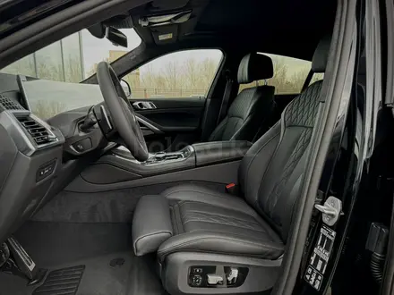 BMW X6 XDrive 40i 2025 года за 78 224 000 тг. в Усть-Каменогорск – фото 11