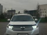 Toyota Highlander 2011 года за 12 500 000 тг. в Алматы – фото 4