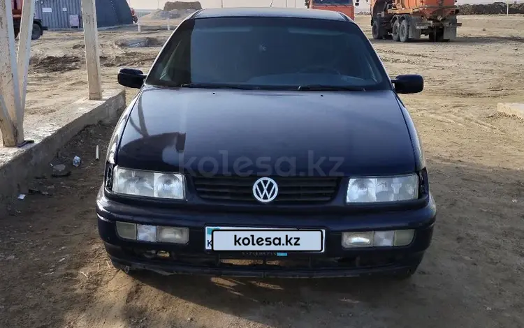 Volkswagen Passat 1994 года за 950 000 тг. в Актау