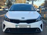 Kia Rio 2021 года за 8 700 000 тг. в Алматы – фото 3