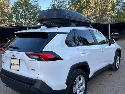 Toyota RAV4 2019 года за 12 800 000 тг. в Караганда – фото 4