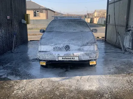 Volkswagen Passat 1993 года за 1 650 000 тг. в Туркестан – фото 7