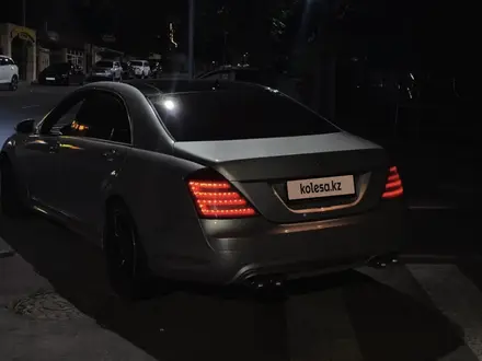 Mercedes-Benz S 500 2008 года за 9 000 000 тг. в Алматы