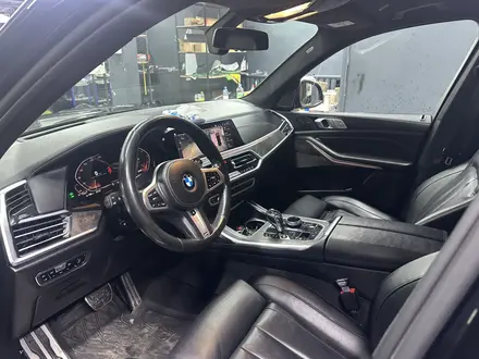 BMW X7 2019 года за 42 000 000 тг. в Алматы – фото 7