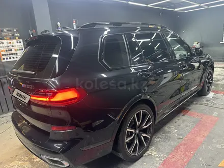 BMW X7 2019 года за 42 000 000 тг. в Алматы – фото 4