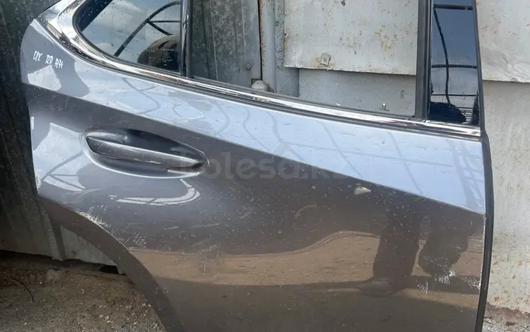 Задняя правая дверь Lexus UX за 450 000 тг. в Алматы