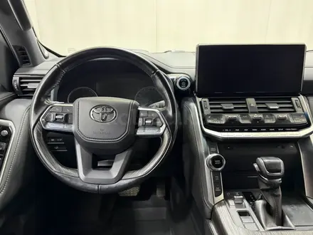 Toyota Land Cruiser Premium 2022 года за 52 700 000 тг. в Алматы – фото 9