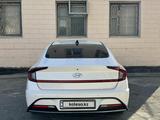 Hyundai Sonata 2020 годаүшін12 500 000 тг. в Актау – фото 3