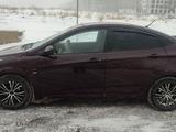 Hyundai Solaris 2011 года за 4 500 000 тг. в Астана – фото 3