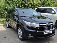 Toyota Highlander, 2016