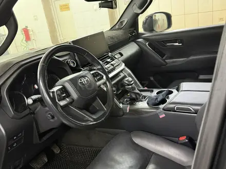 Toyota Land Cruiser 2023 года за 58 000 000 тг. в Уральск – фото 11
