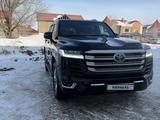 Toyota Land Cruiser 2023 года за 58 000 000 тг. в Уральск