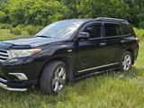 Toyota Highlander 2013 года за 13 000 000 тг. в Семей – фото 2
