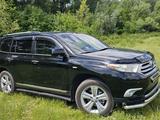 Toyota Highlander 2013 года за 13 000 000 тг. в Семей – фото 3