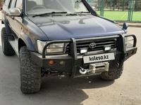 Toyota Hilux Surf 1994 годаүшін3 500 000 тг. в Актау