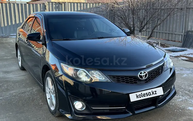 Toyota Camry 2013 года за 7 500 000 тг. в Атырау