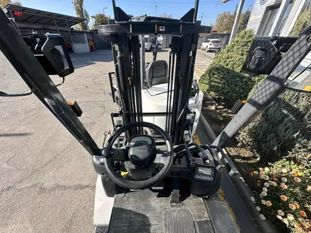 Nissan  UniCarriers FG25 — автомат, позиционер, 2, 5 т 2020 года за 7 450 000 тг. в Алматы – фото 11