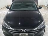 Hyundai Elantra 2019 года за 5 200 000 тг. в Актау