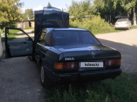 Mercedes-Benz 190 1988 года за 900 000 тг. в Усть-Каменогорск – фото 4