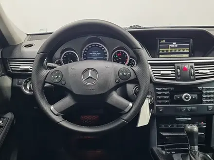 Mercedes-Benz E 200 2010 года за 5 610 000 тг. в Алматы – фото 13