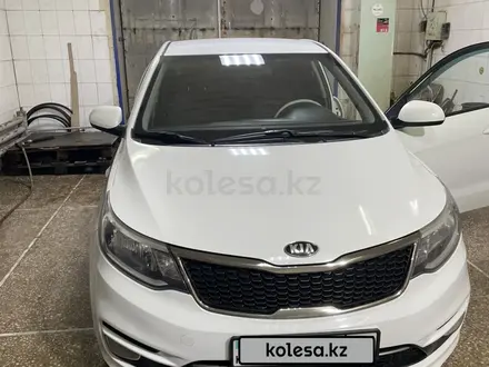 Kia Rio 2014 года за 6 500 000 тг. в Степногорск – фото 2