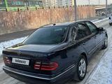 Mercedes-Benz E 320 2001 года за 4 800 000 тг. в Алматы – фото 4