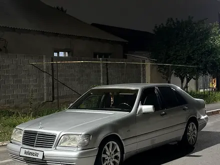 Mercedes-Benz S 320 1995 года за 1 800 000 тг. в Шымкент – фото 2