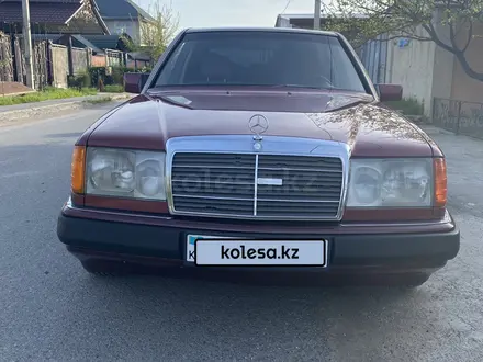 Mercedes-Benz E 230 1991 года за 1 600 000 тг. в Шымкент