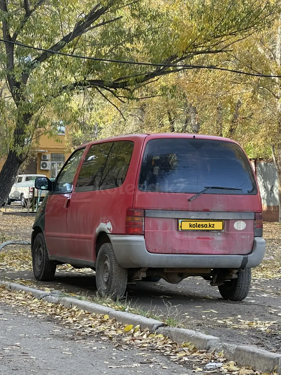 Nissan Serena, 1997