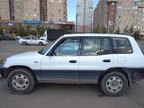 Toyota RAV4 1997 годаfor2 650 000 тг. в Астана – фото 4