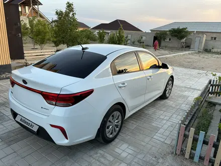 Kia Rio 2019 года за 7 435 000 тг. в Актау – фото 2