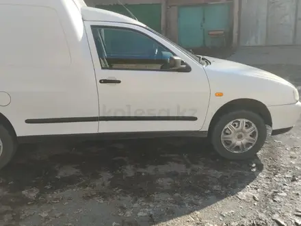 Volkswagen Caddy 2000 года за 2 400 000 тг. в Алматы – фото 2