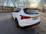 Hyundai Santa Fe 2022 года за 15 700 000 тг. в Караганда