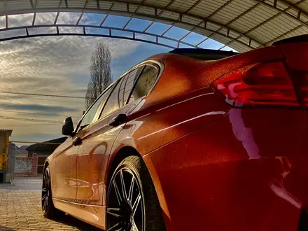 BMW 328 2014 года за 10 300 000 тг. в Алматы – фото 3