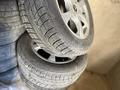 Шины с дисками в идеальном состоянии на Мерседес Ауди и т. Д за 140 000 тг. в Тараз – фото 2