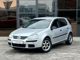 Volkswagen Golf 2008 годаfor3 990 000 тг. в Уральск