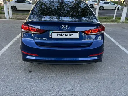 Hyundai Elantra 2017 года за 7 600 000 тг. в Кызылорда – фото 3