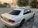 Mercedes-Benz E 500 2001 годаүшін5 300 000 тг. в Актау – фото 4